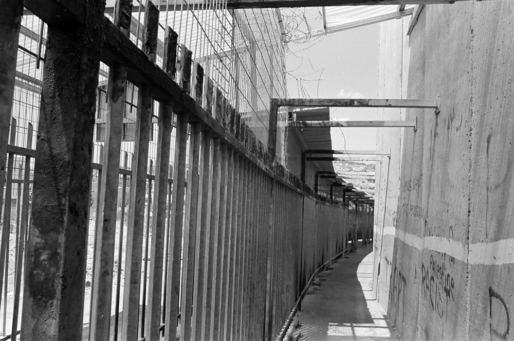 4_4_check-point-inside1