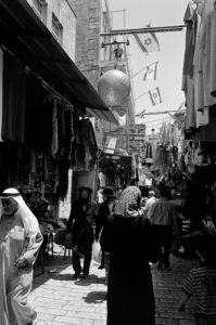 4_4_yeru---mixed-street